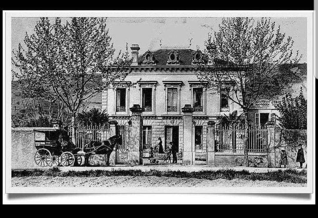 Les Palmiers Bed & Breakfast Mauves Exterior photo