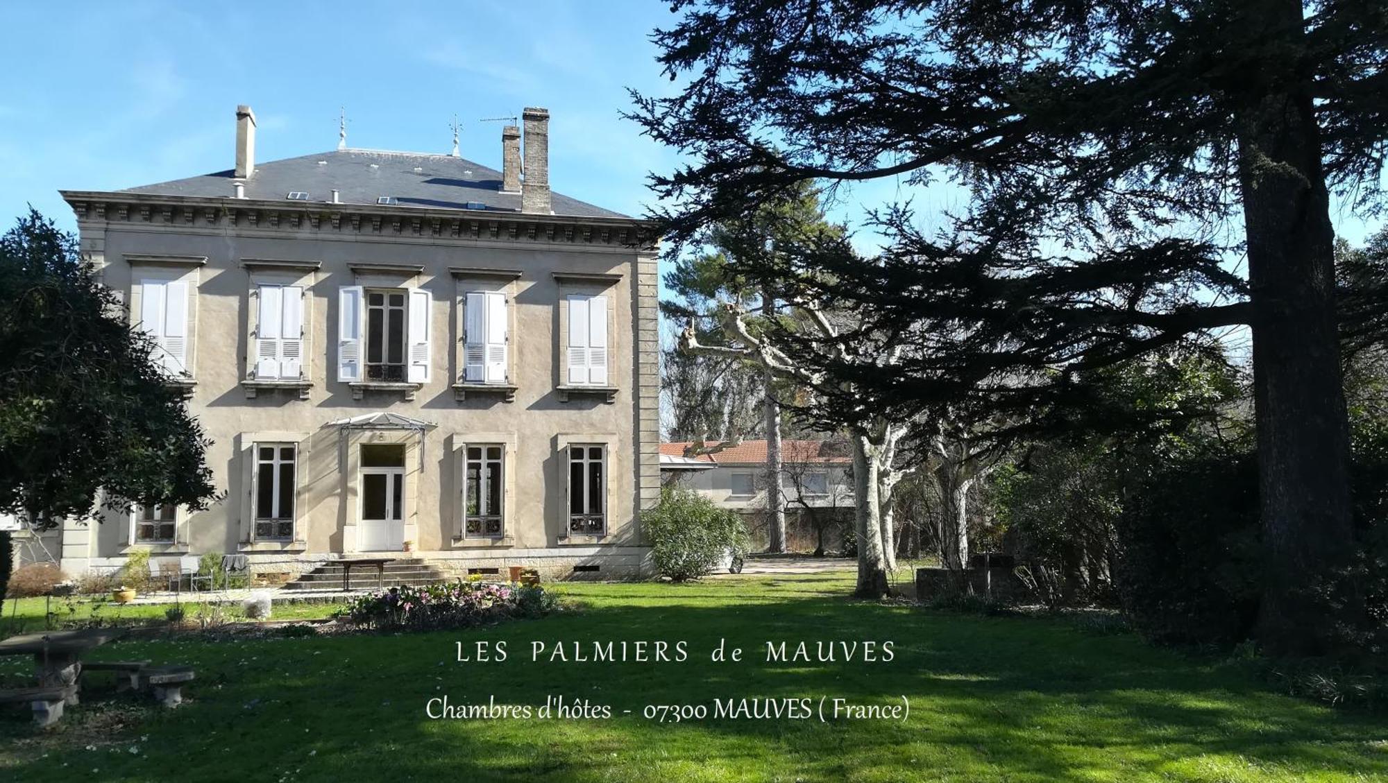 Les Palmiers Bed & Breakfast Mauves Exterior photo